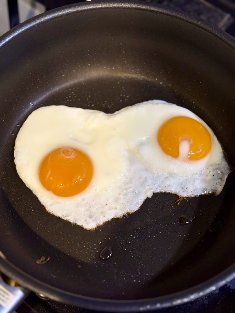 目玉焼き フライパン マイヤー 調理 カオマンガイ トッピング