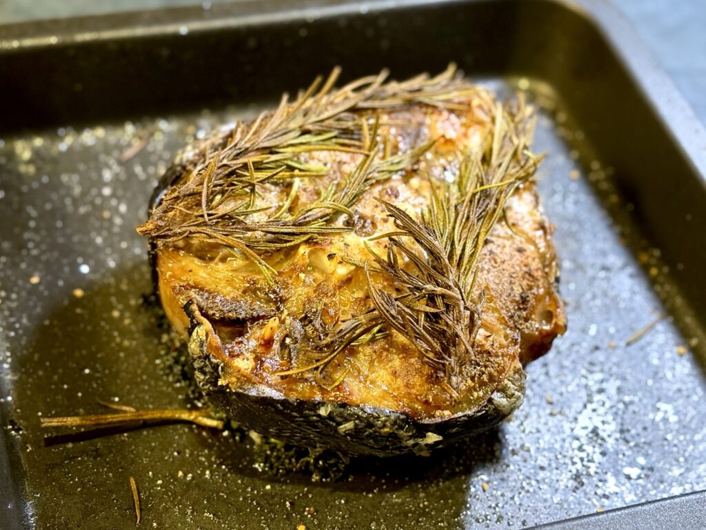 エペイオスノンフライオーブンで焼き上げたマグロのテール