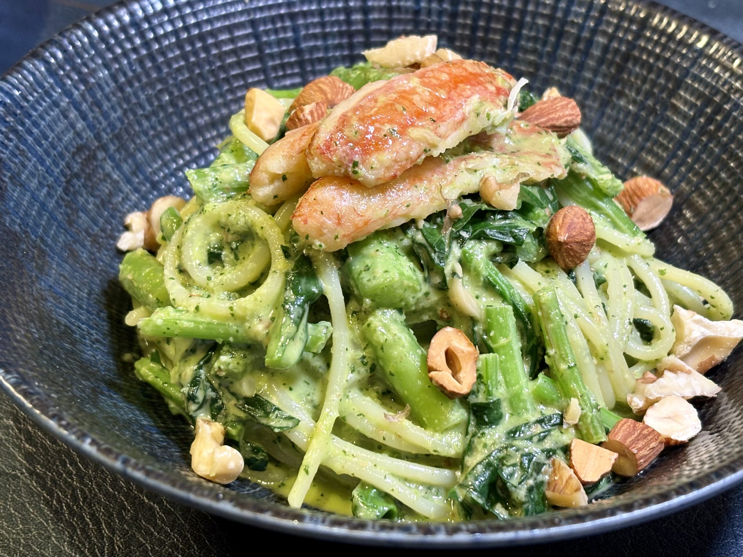 ケールジェノベーゼパスタ