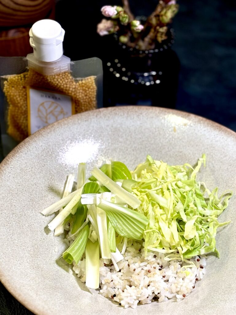 うるいをのせた丼