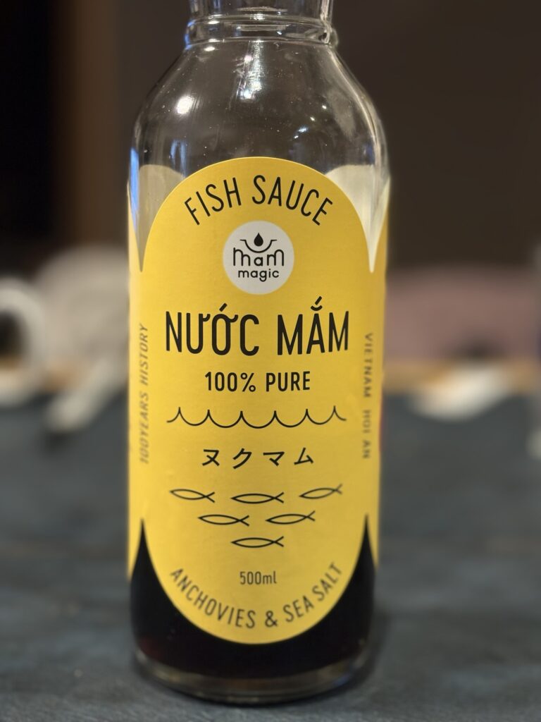 瓦焼きそばカレーの味の決め手に使ったヌクマム